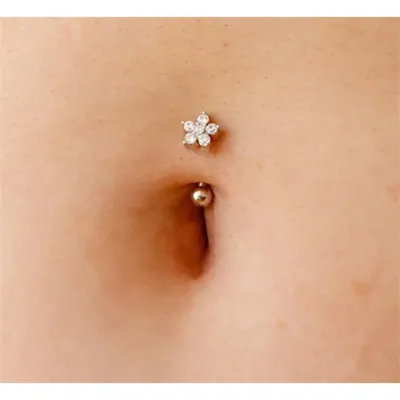 Piercing za popek z zlato rožico 